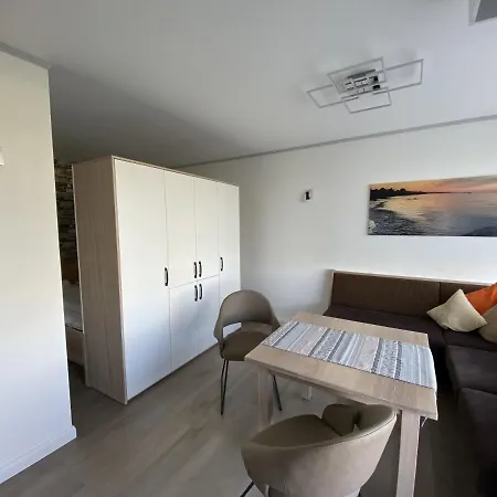 Vier Jahreszeiten 103