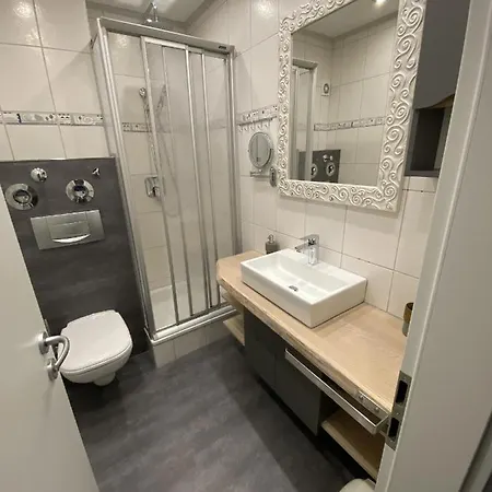 Διαμέρισμα Vier Jahreszeiten 103 *